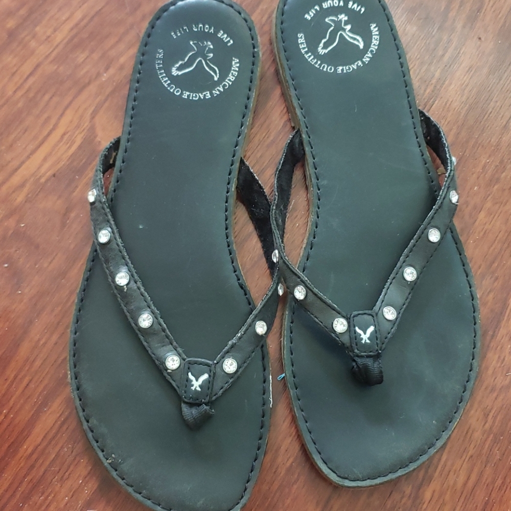 American Eagle Outfitters Flip Flops